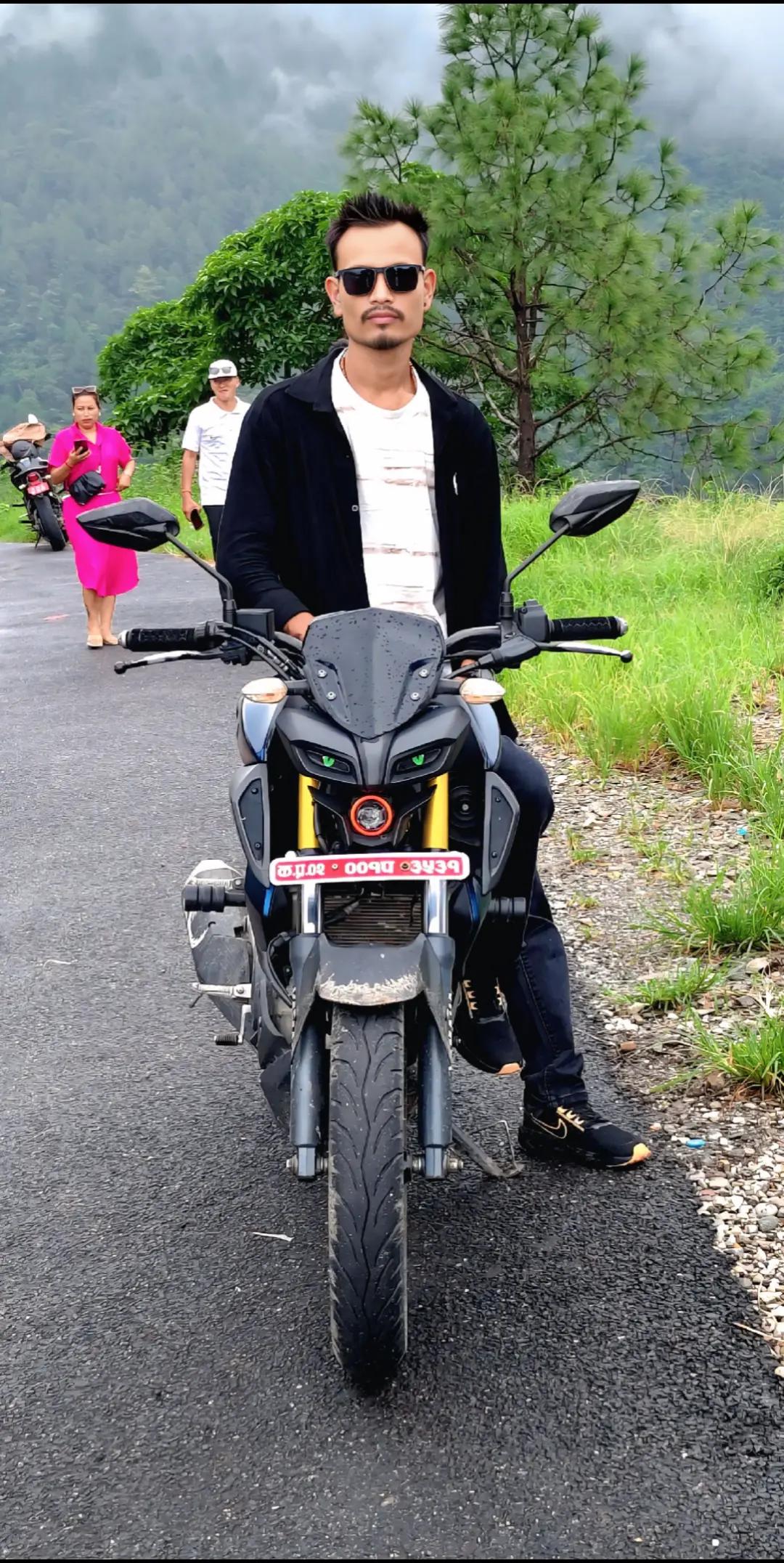 @shyam Sundar Tharu