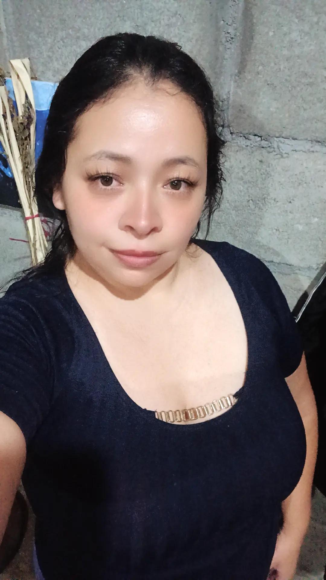@Mayra Floreslopez