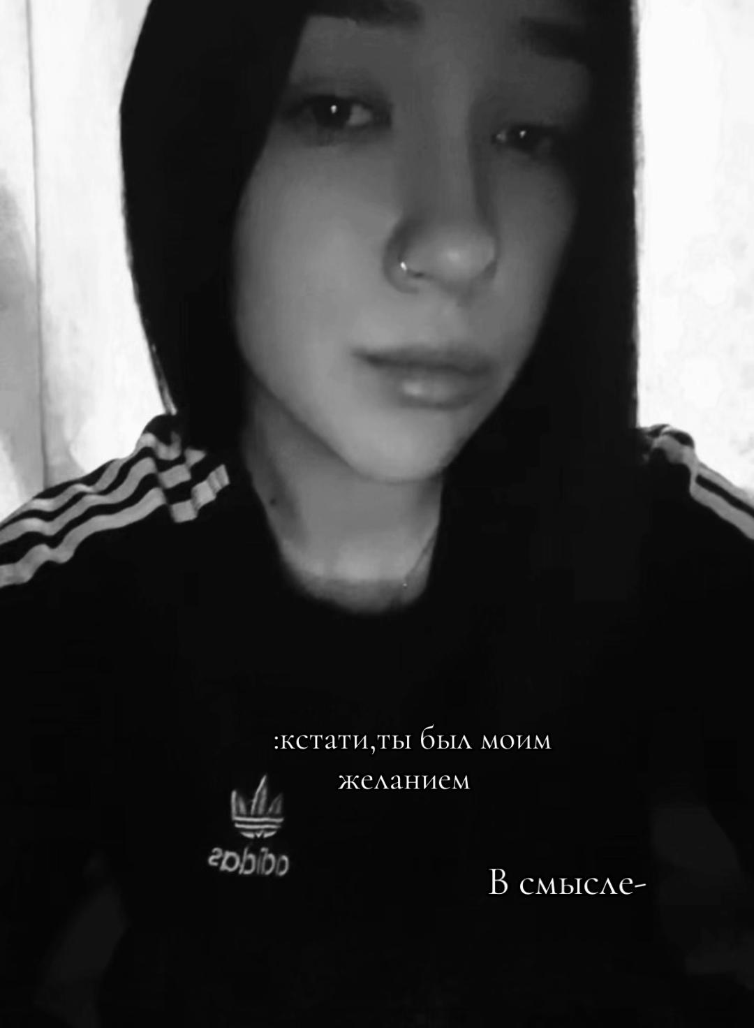 @🖤