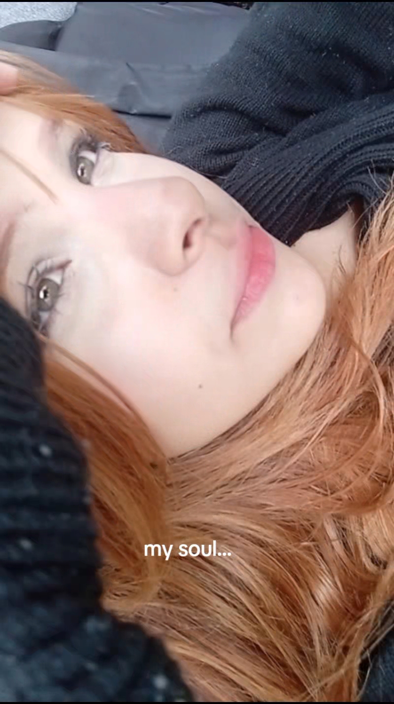 @x_x