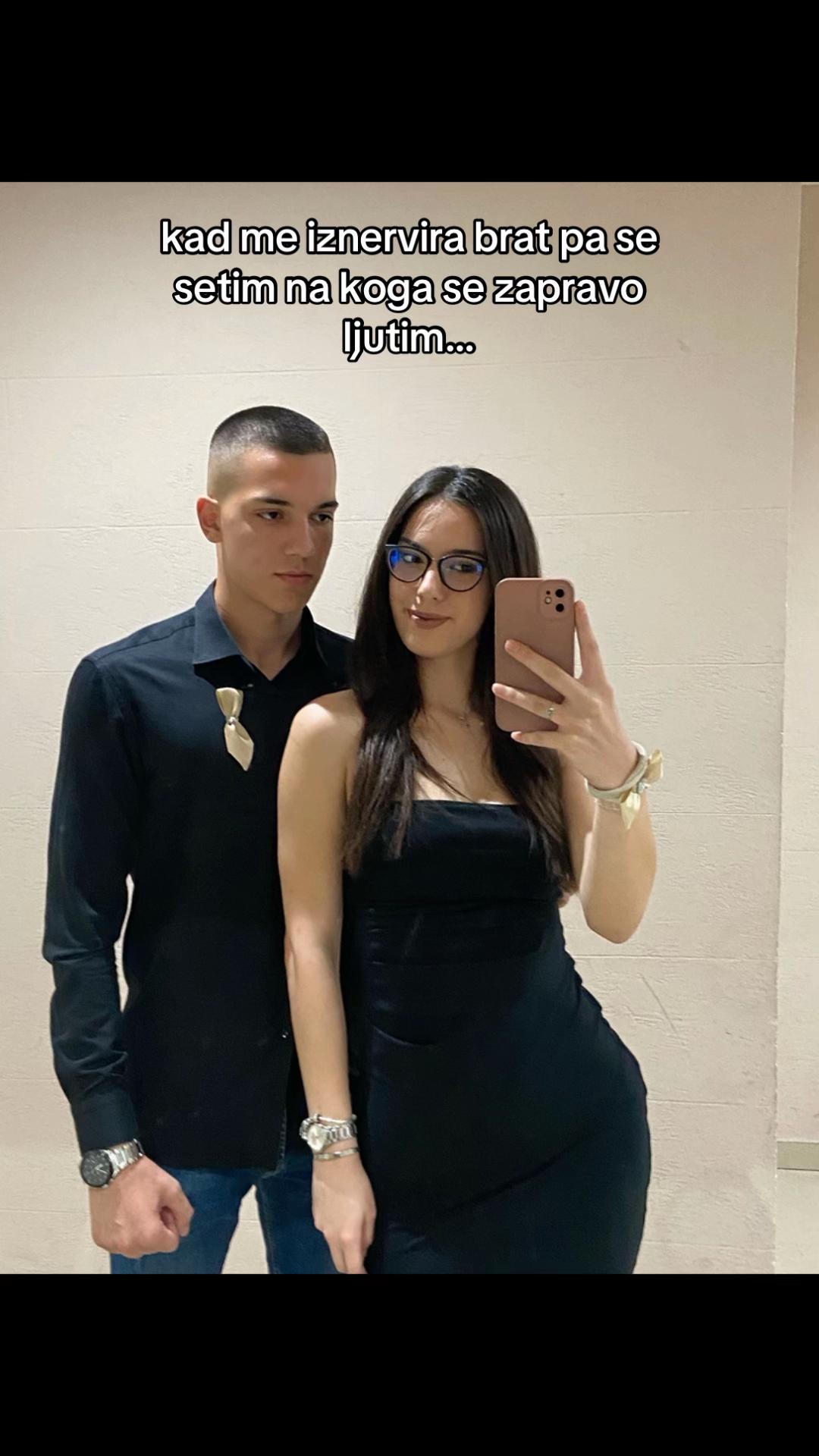 @𝒌𝒓𝒊𝒔𝒕𝒊𝒏𝒂