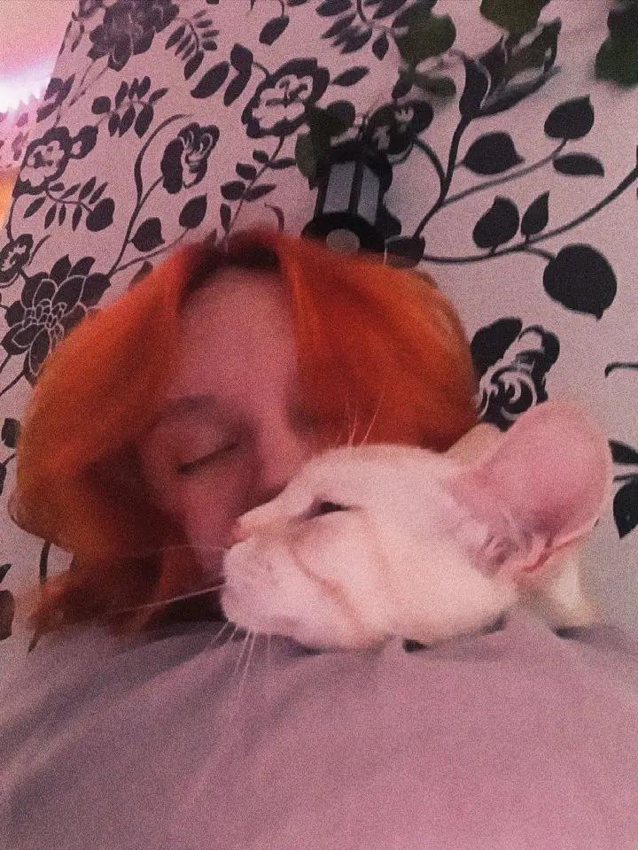 @просто Kira
