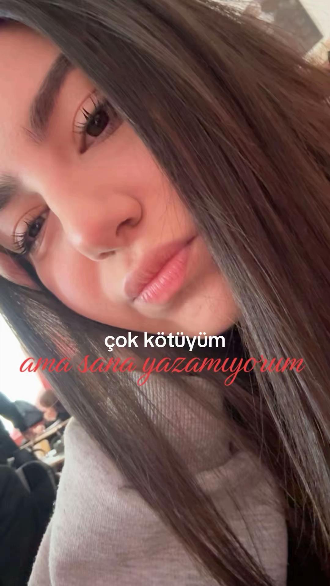 @essmerbombaa