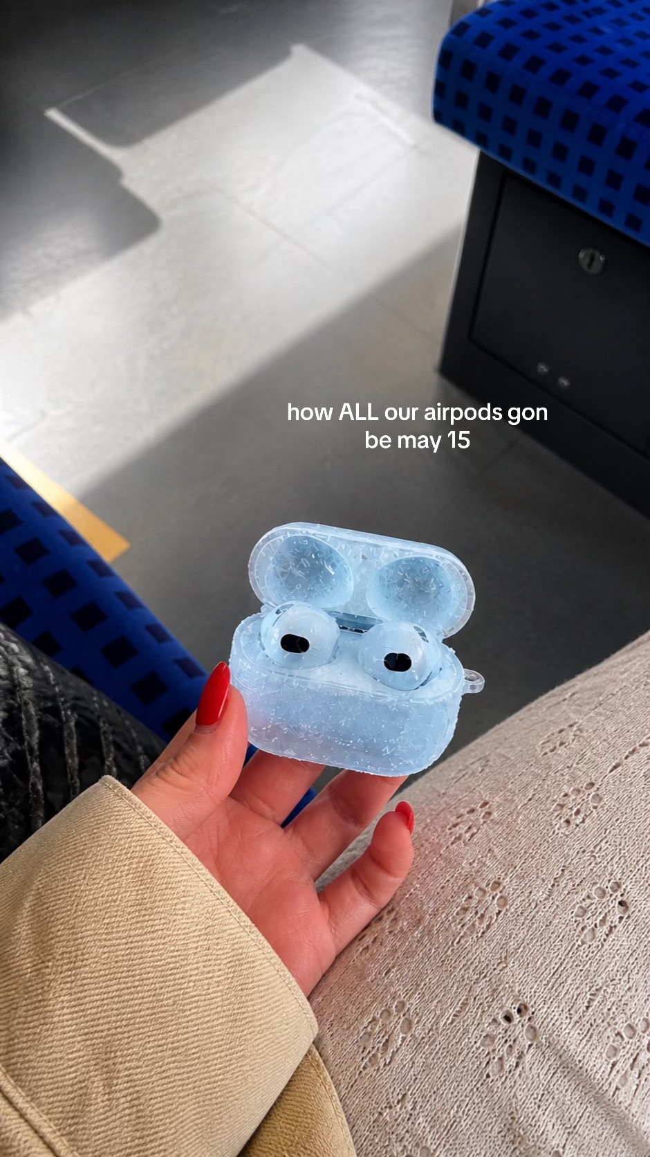 @᪥