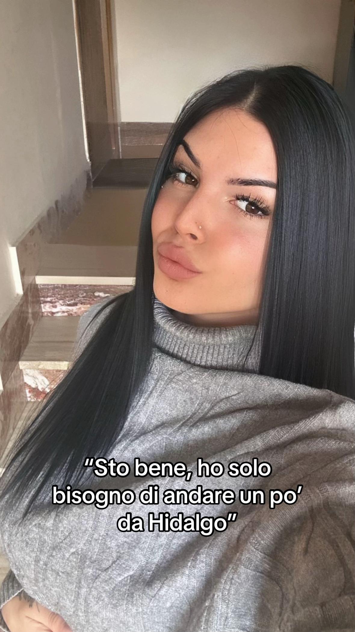 @azzurra_anedda_