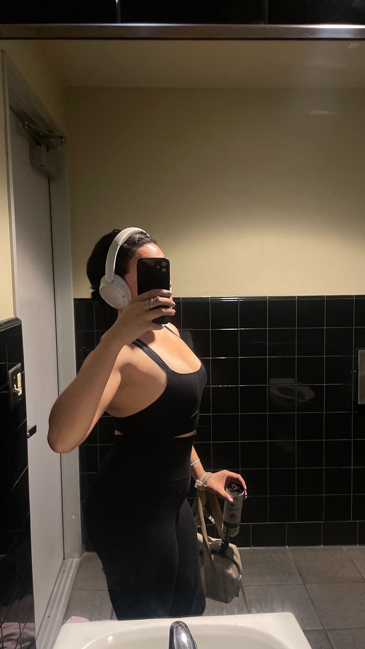 @elianacollette