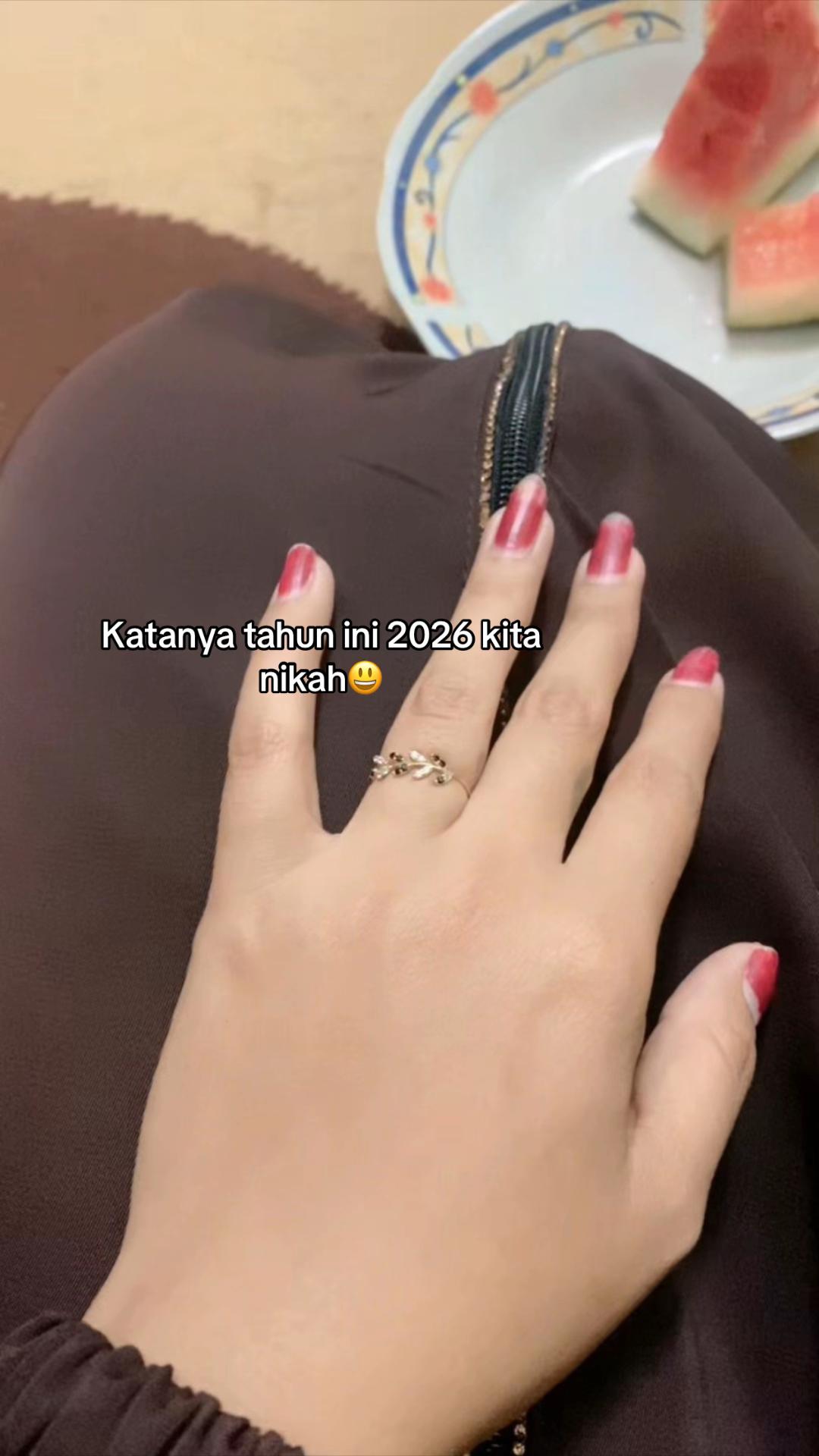 @Anisaratu👑