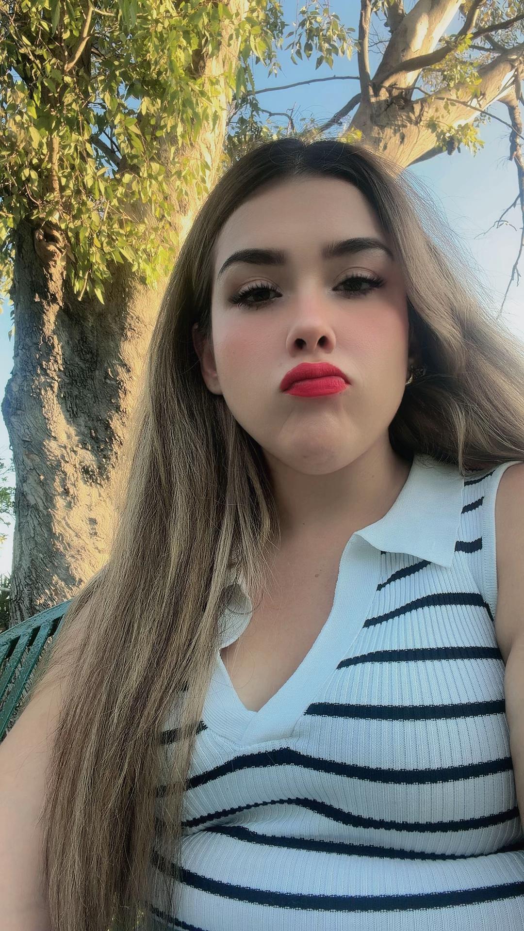 @Ally G Meraz💕