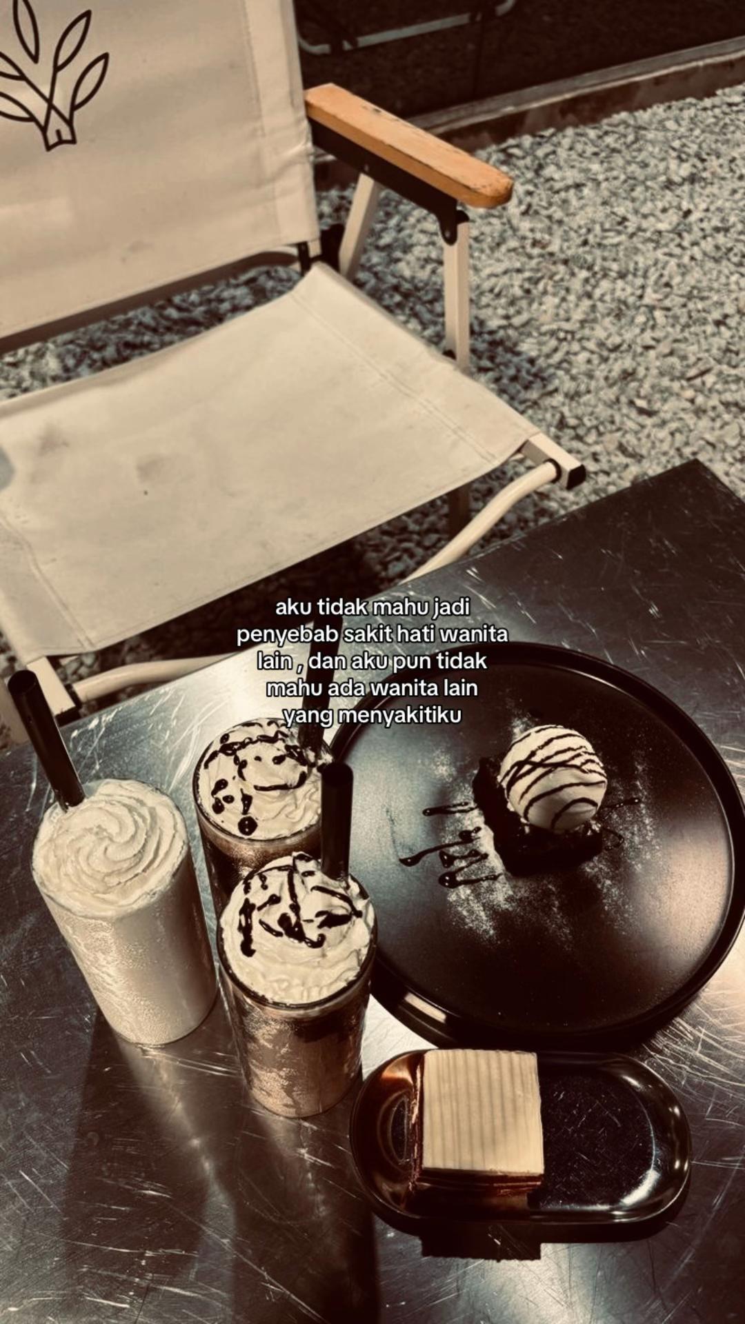@༢༘