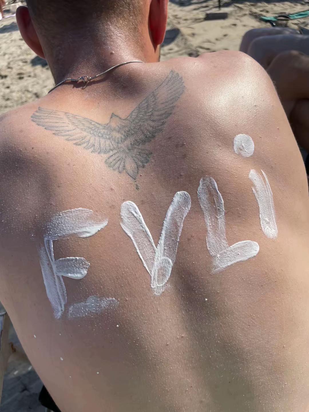 @Aceliyyy