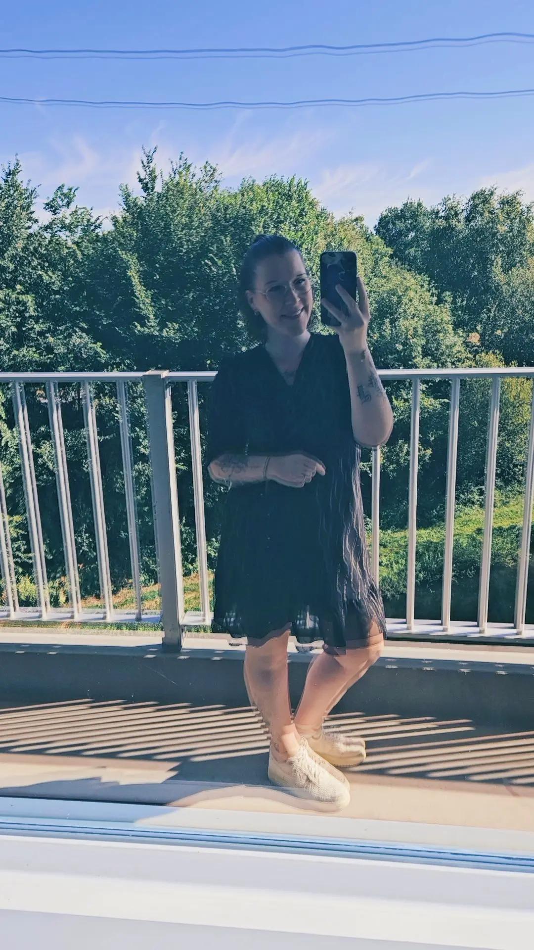@𝕬𝖓𝖉𝖗𝖊𝖆 | 𝕸𝖔𝖒𝖔𝖋𝟐 |