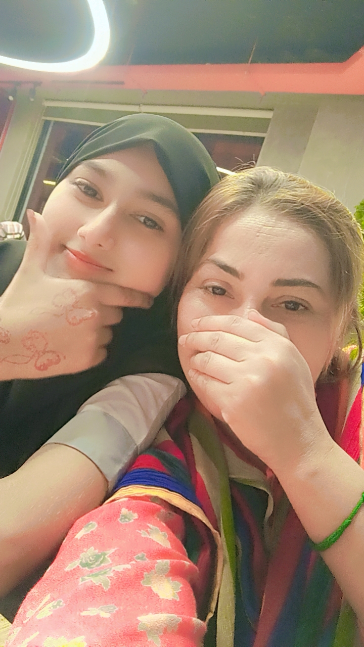 @Meeruuu Mehar