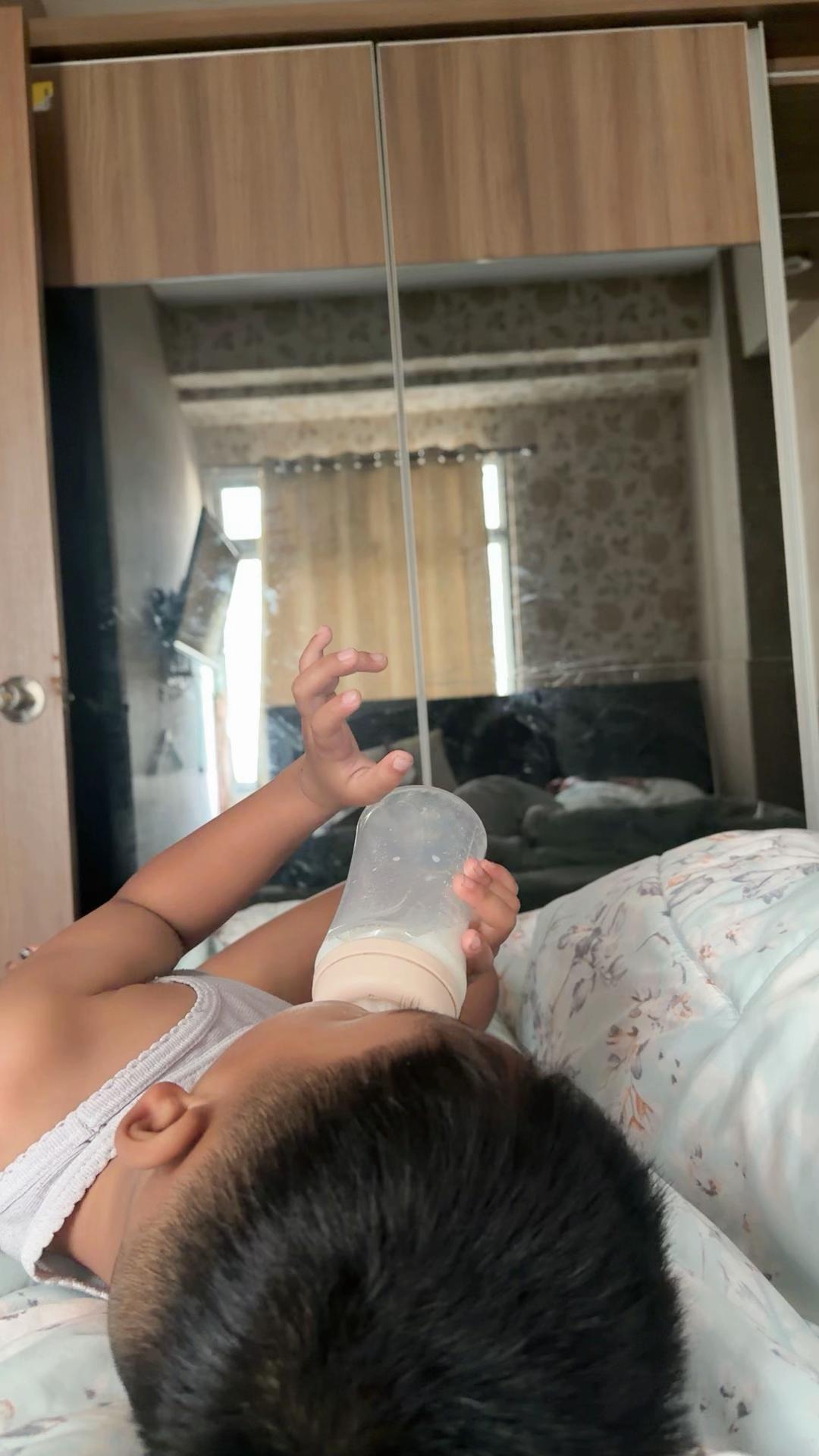 @Arifachynti