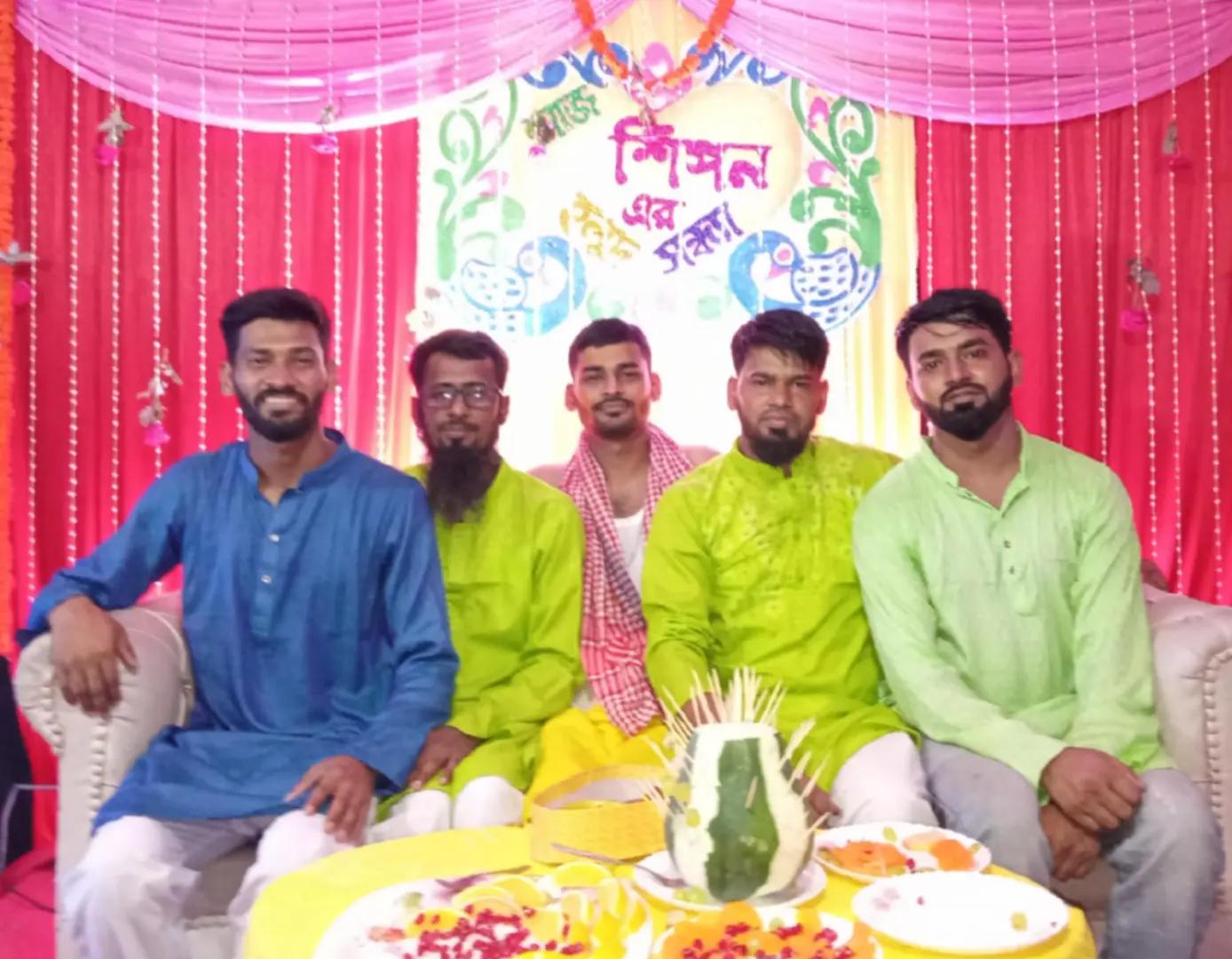 @Badhon Ahmed hasikhushi thaka