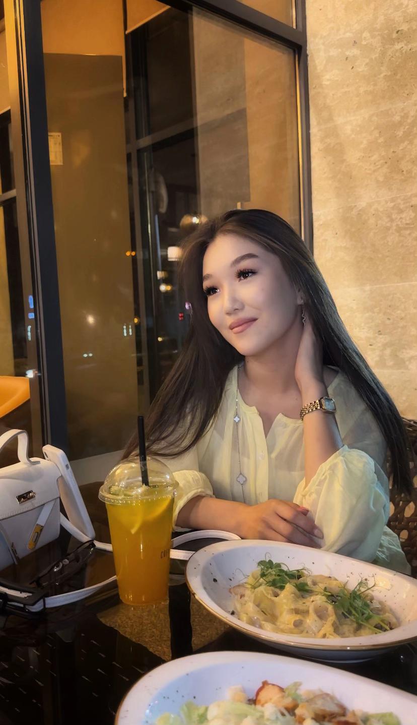 @𝓚.
