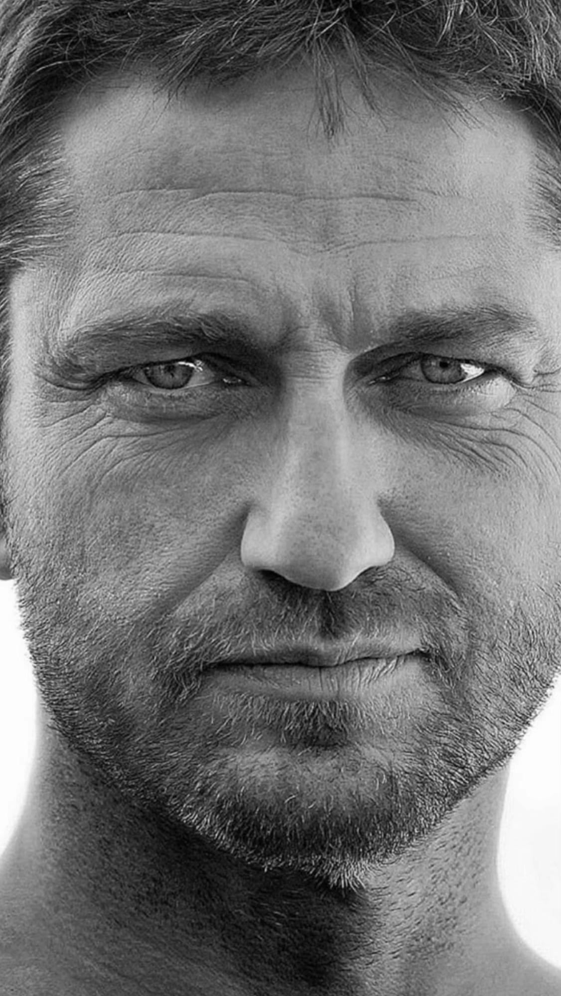 @Gerard Butler