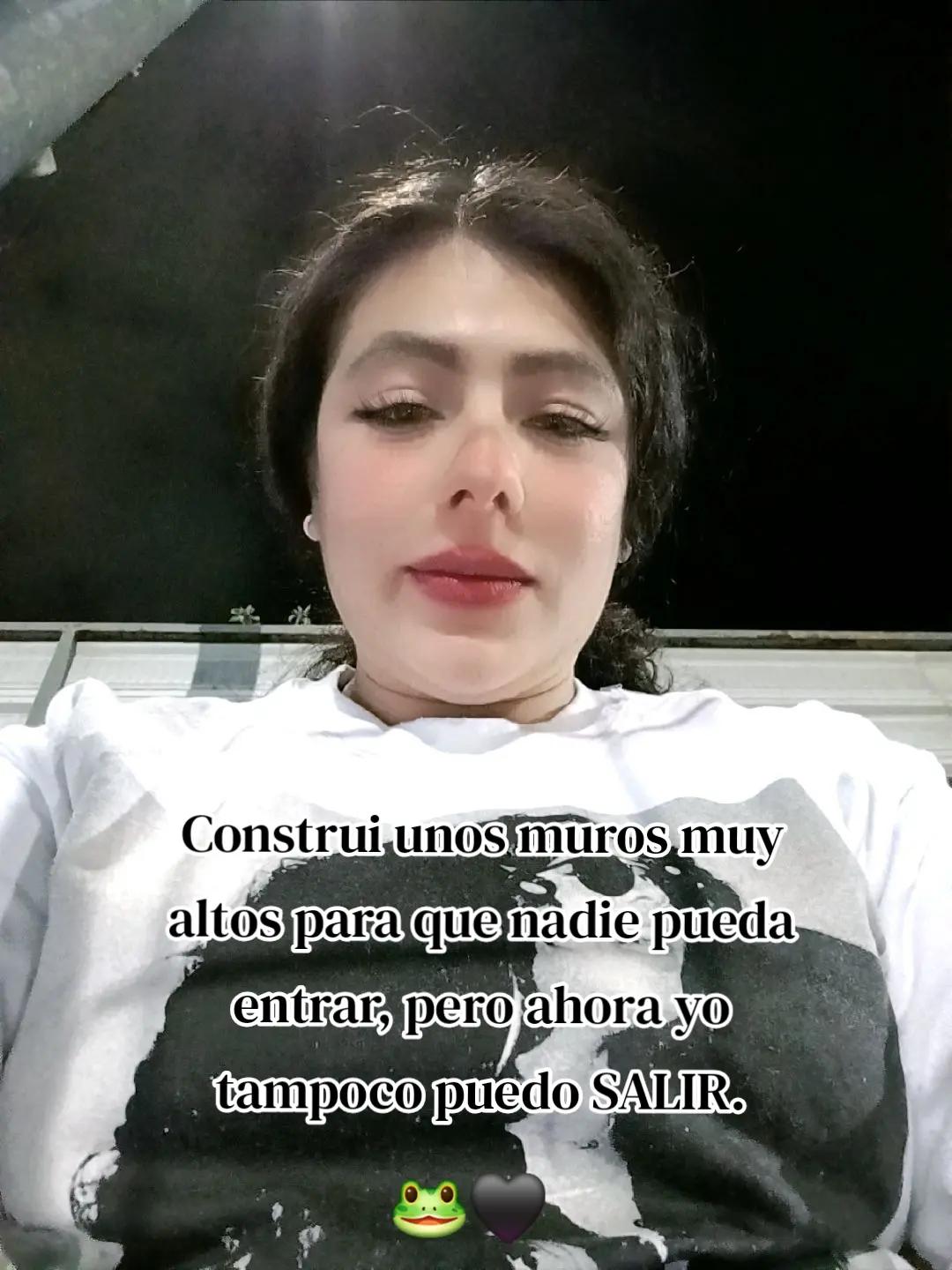 @🐸