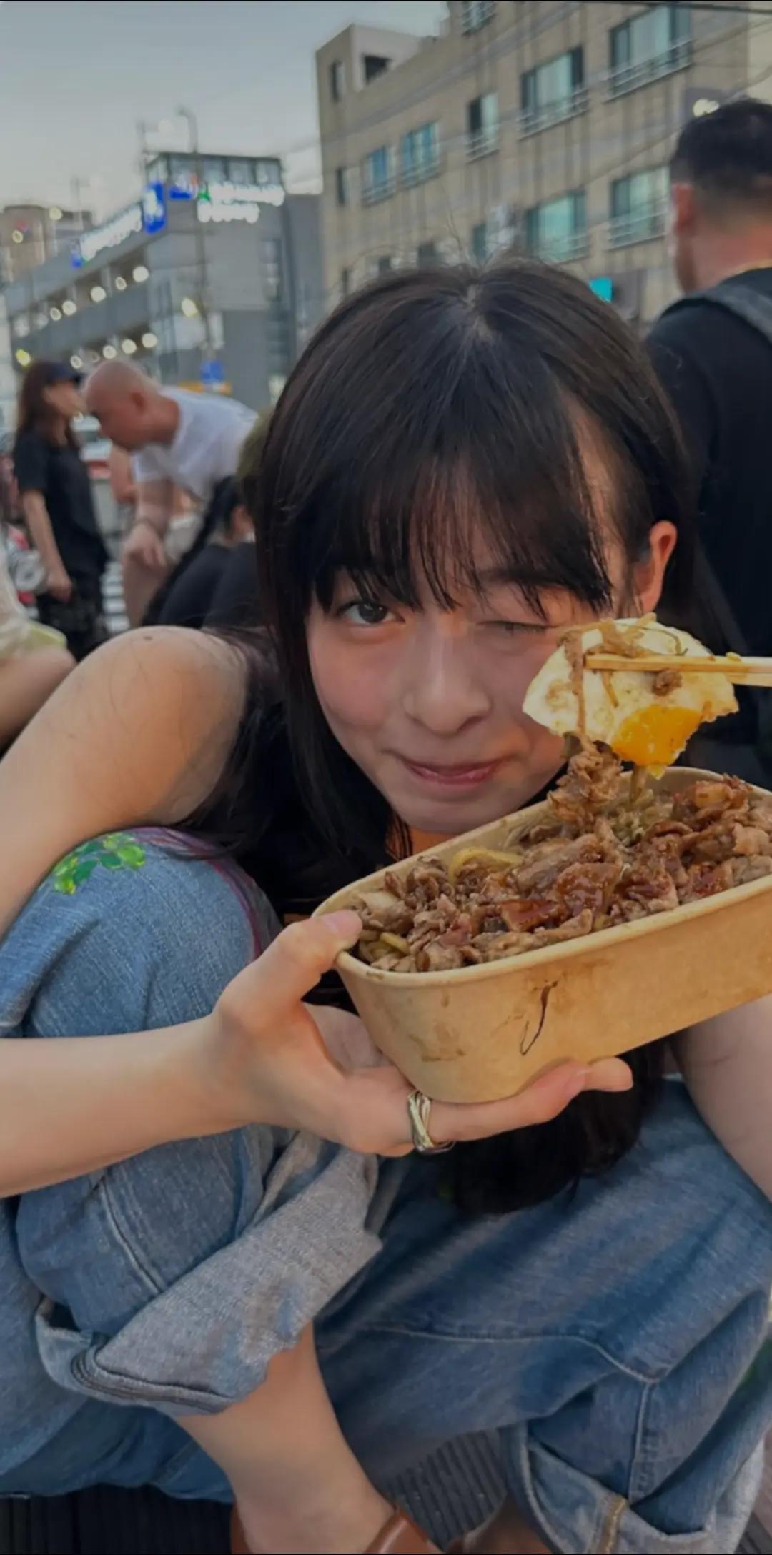 @バンビ
