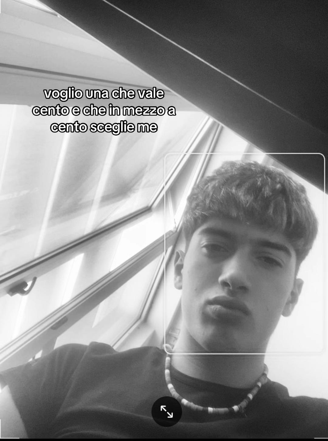 @🦅