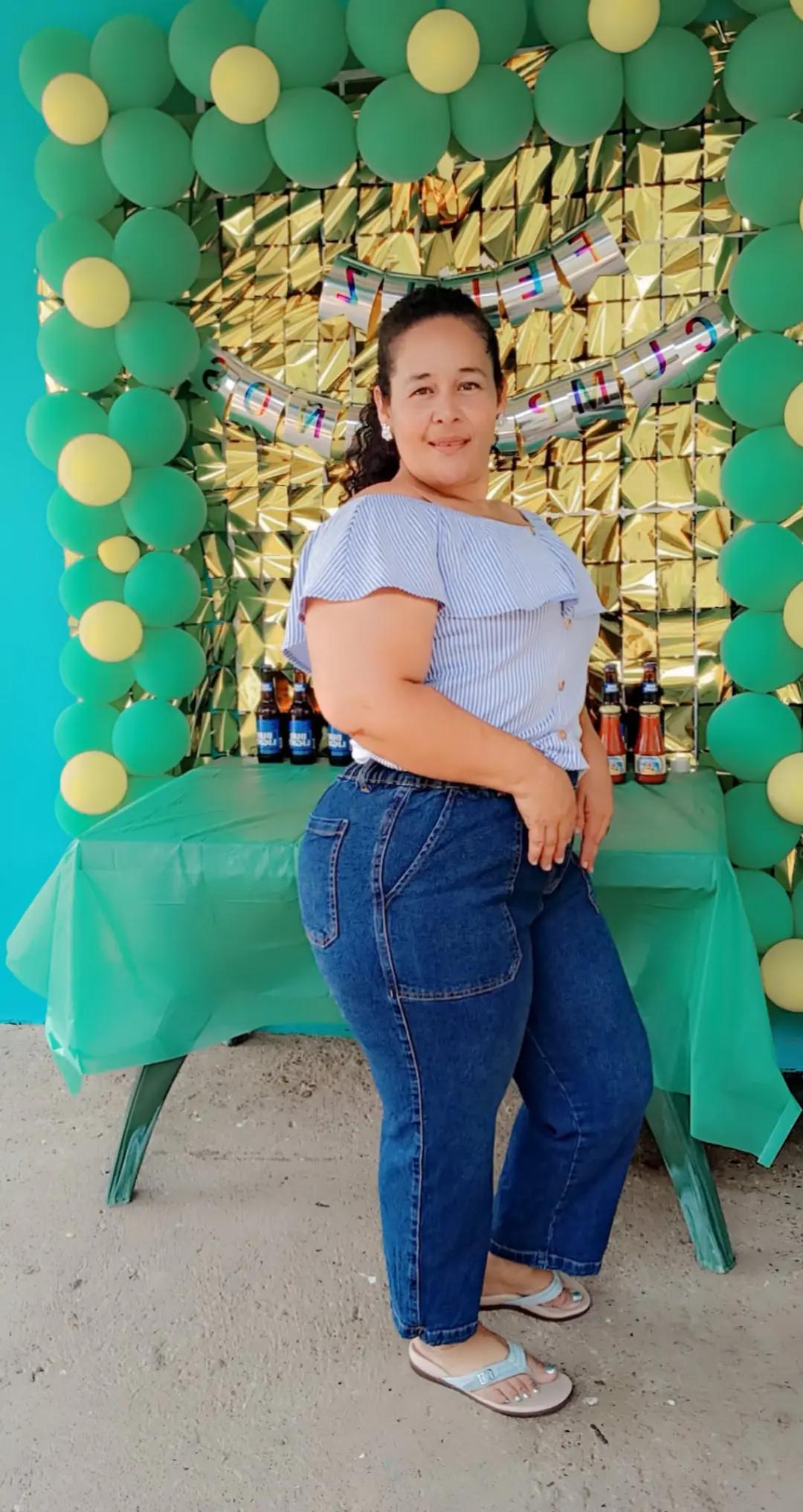 @Debora🥰