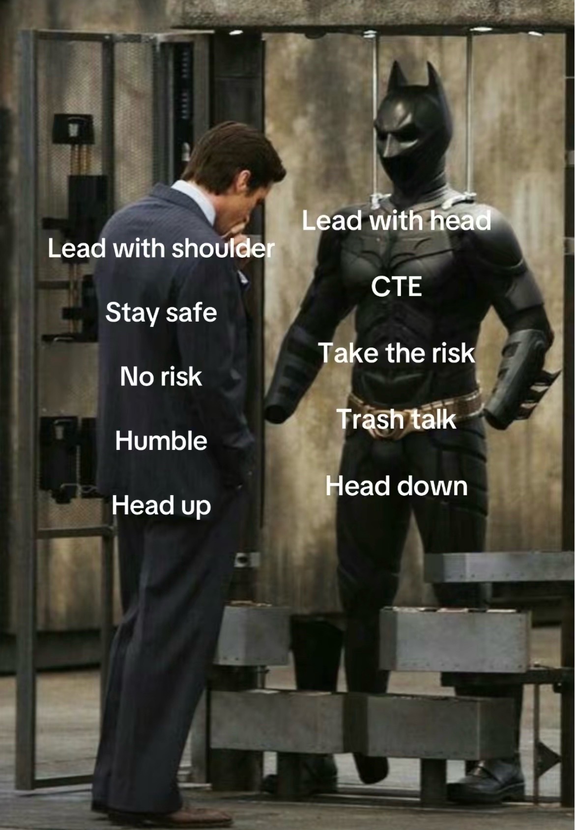 @⃟