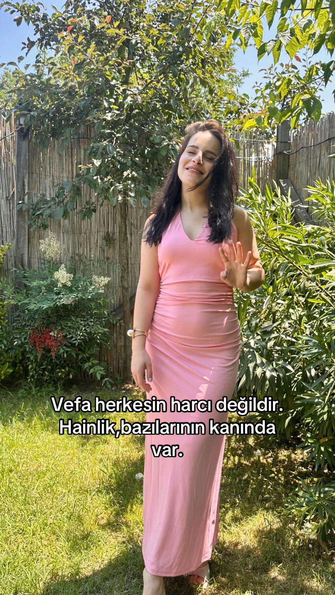 @kkardelena
