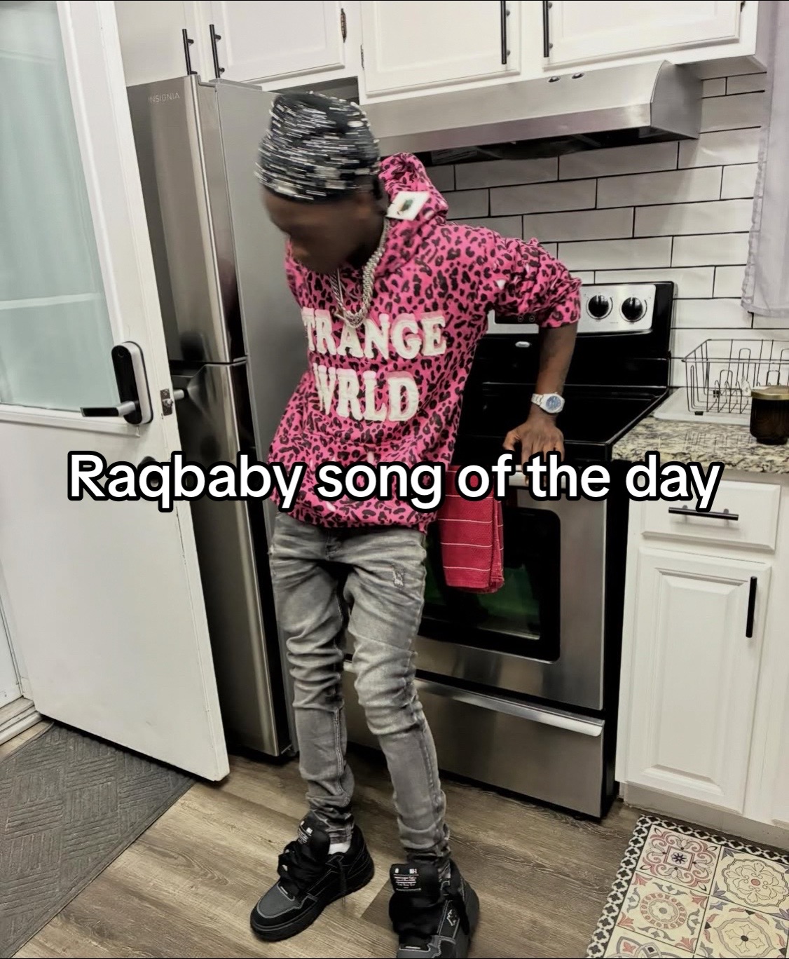 @Im just a music plug🔌