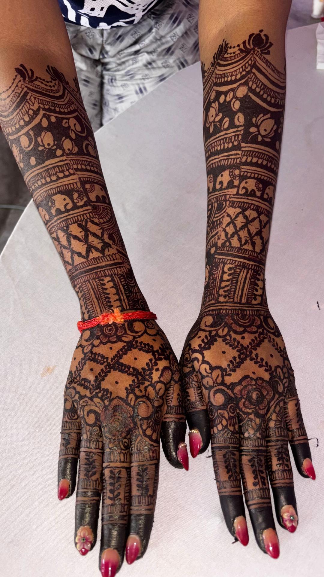@✨👀 REVA'S HENNA EMPIRE✨