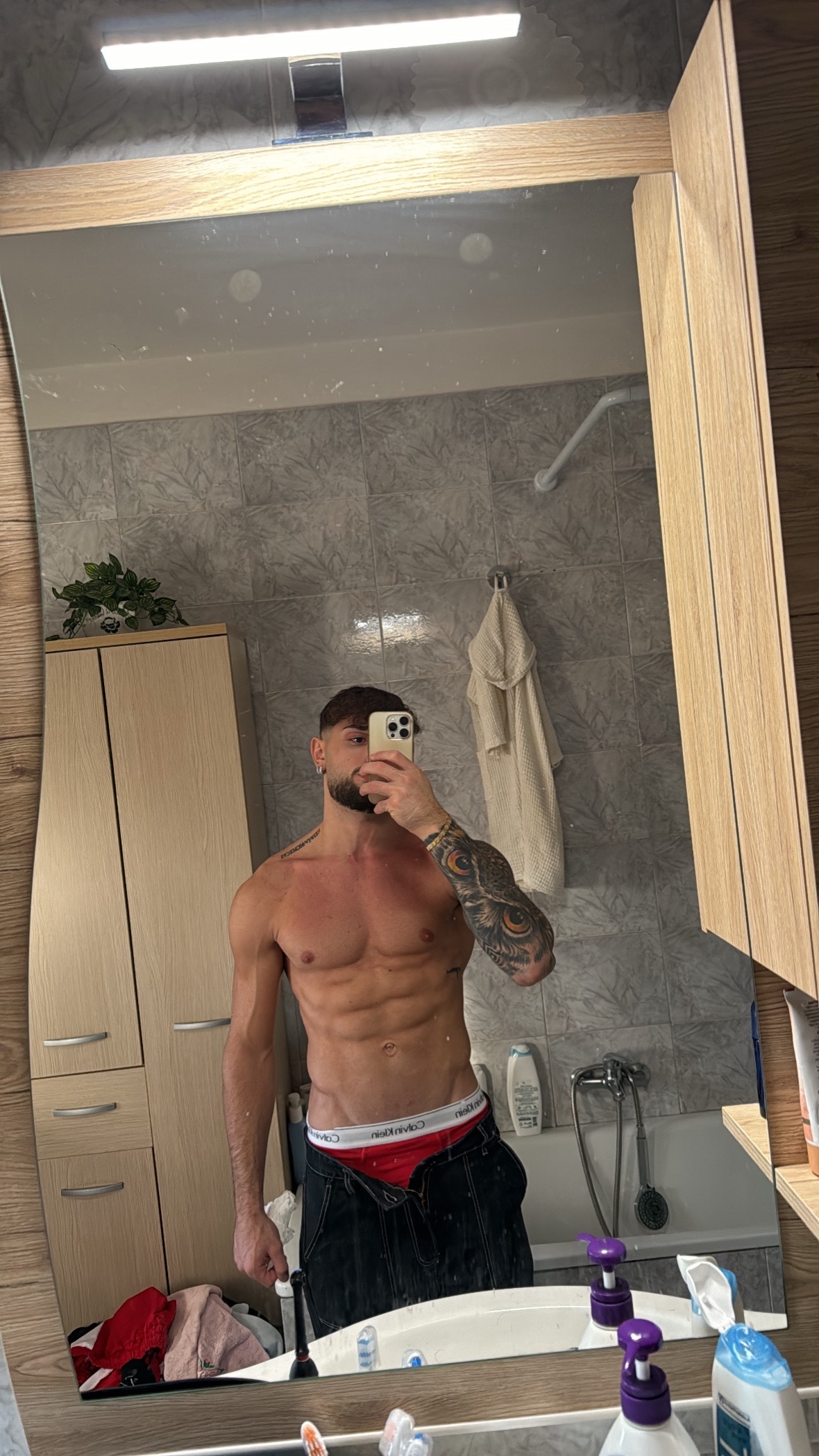 @P I O  C O L A N E R O🧊