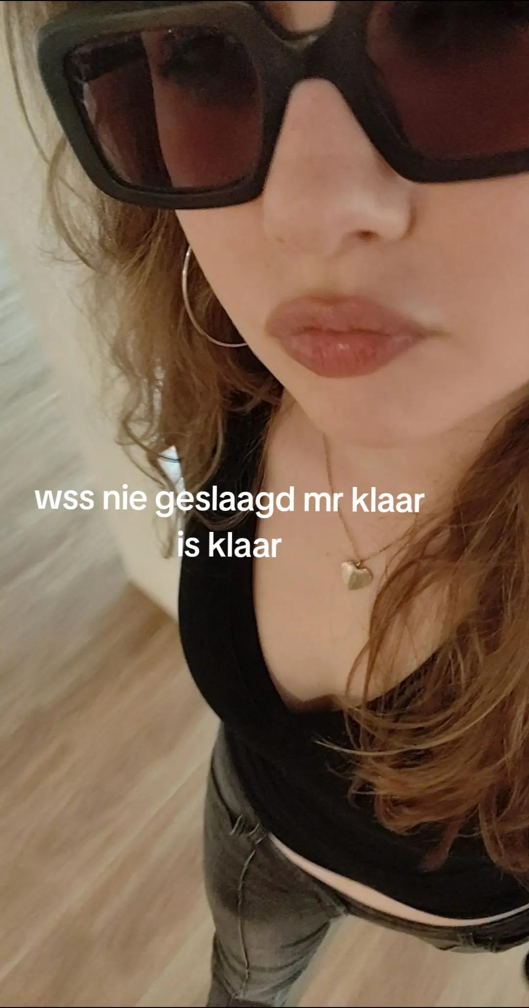@justroos071