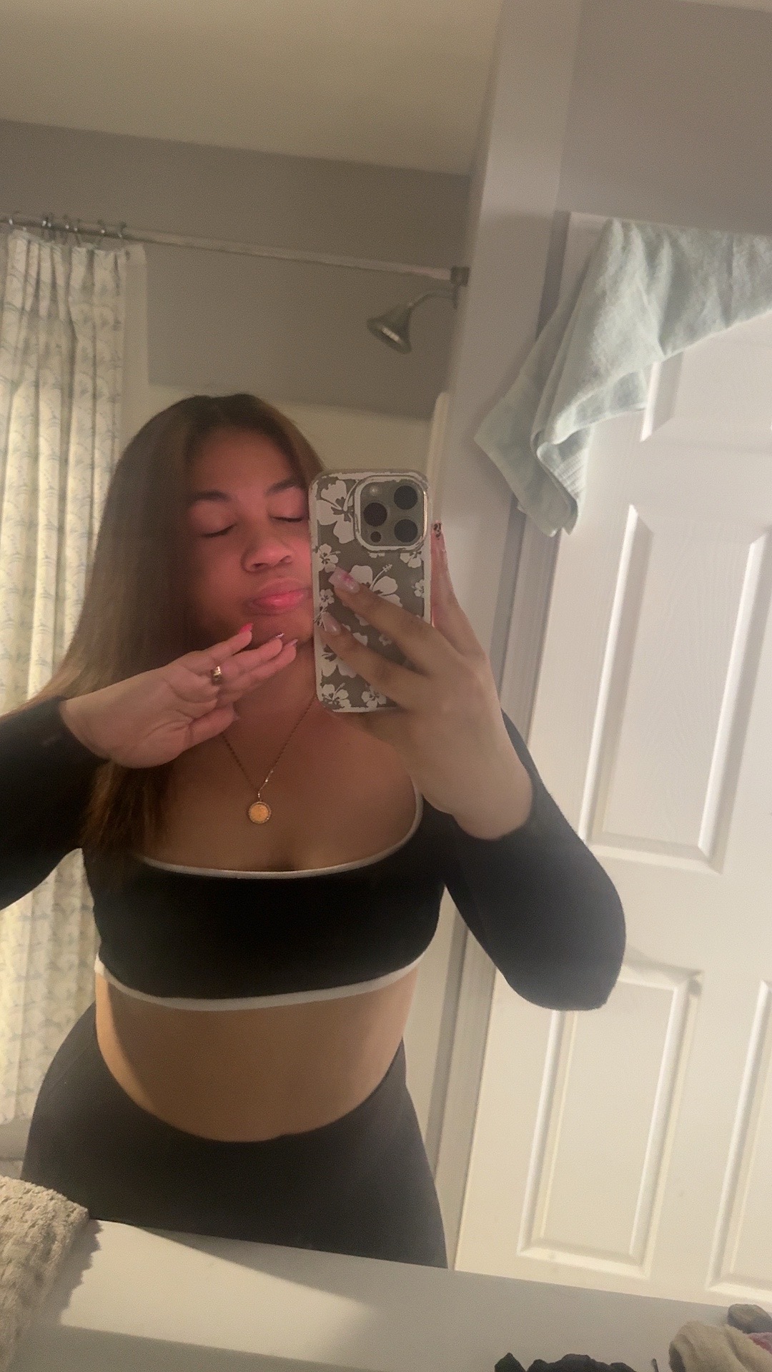 @Mikayla 👅🙃 (My-Kayla)