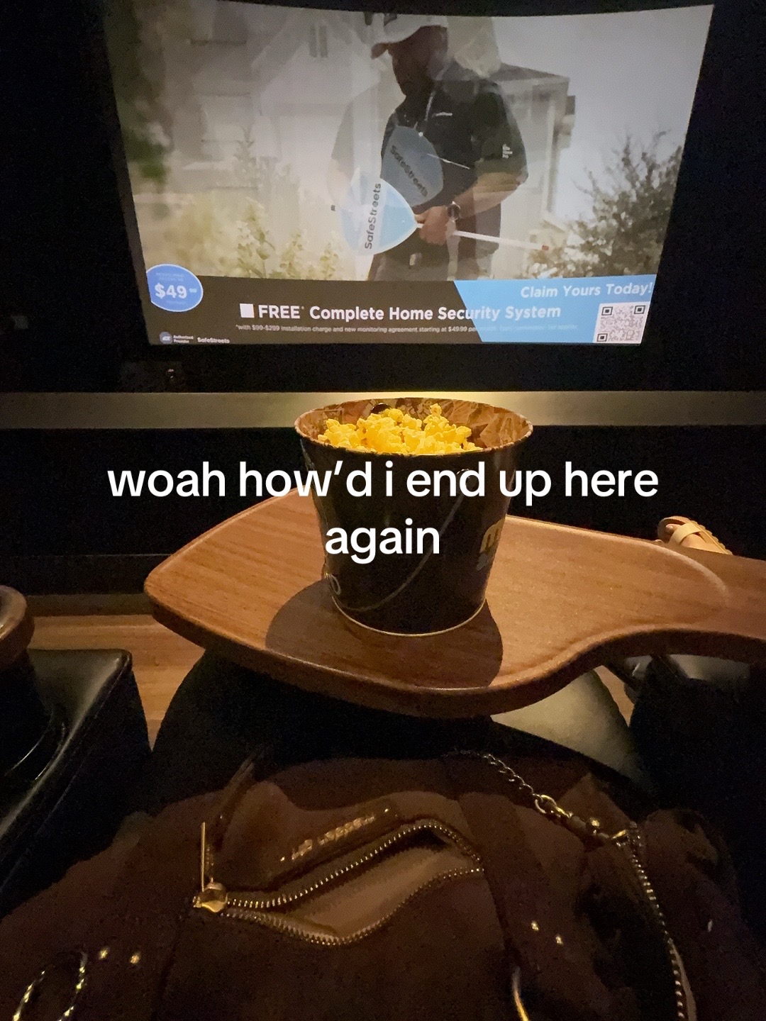 @thegirlinurphone