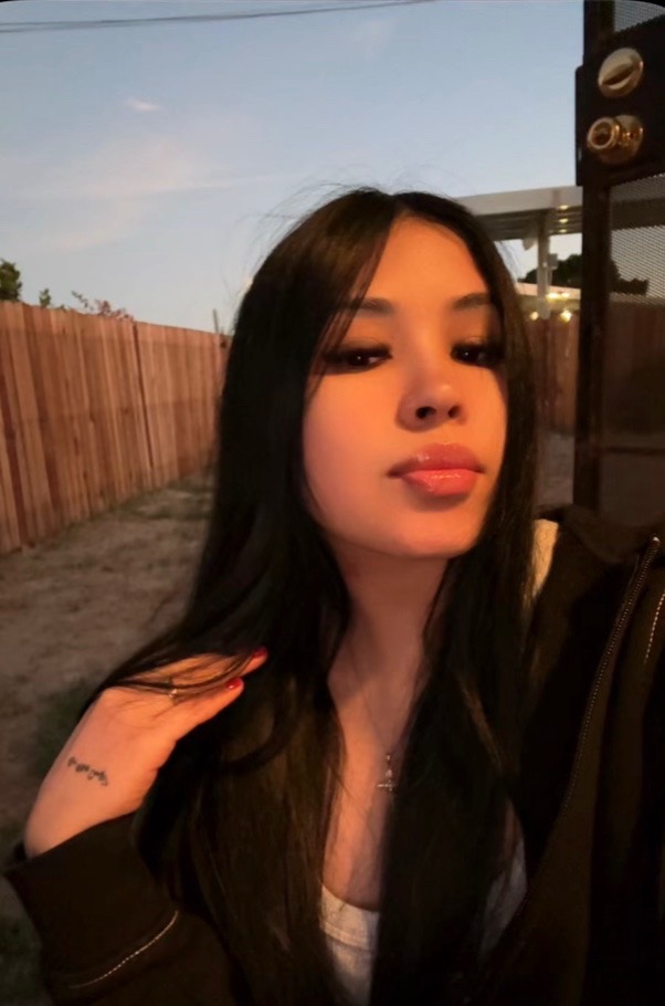 @ivonnee