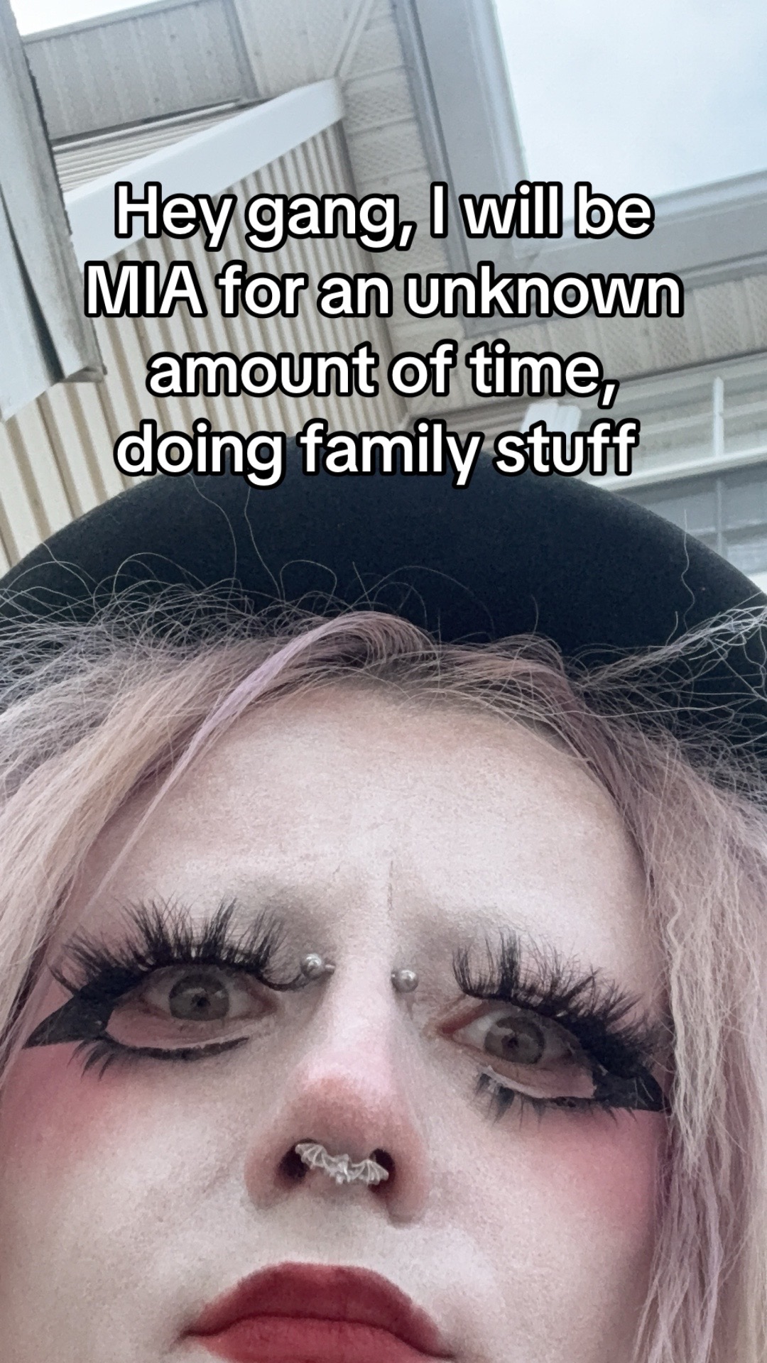 @dollygoth666
