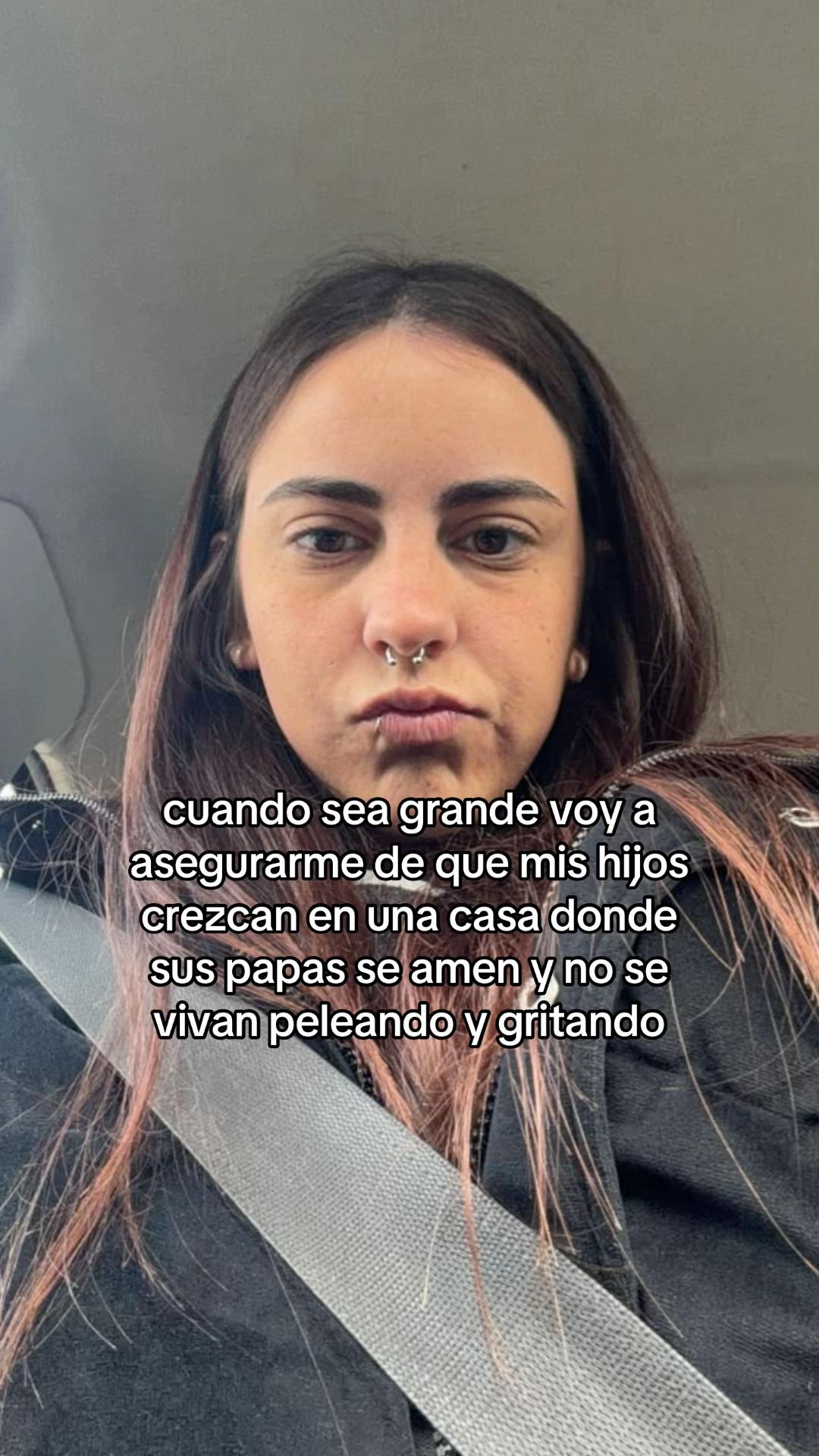 @lola