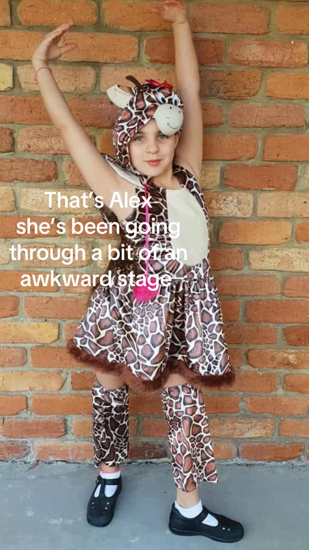 @˙⋆✮꩜𝙲𝚛𝚘𝚠꩜✮⋆˙