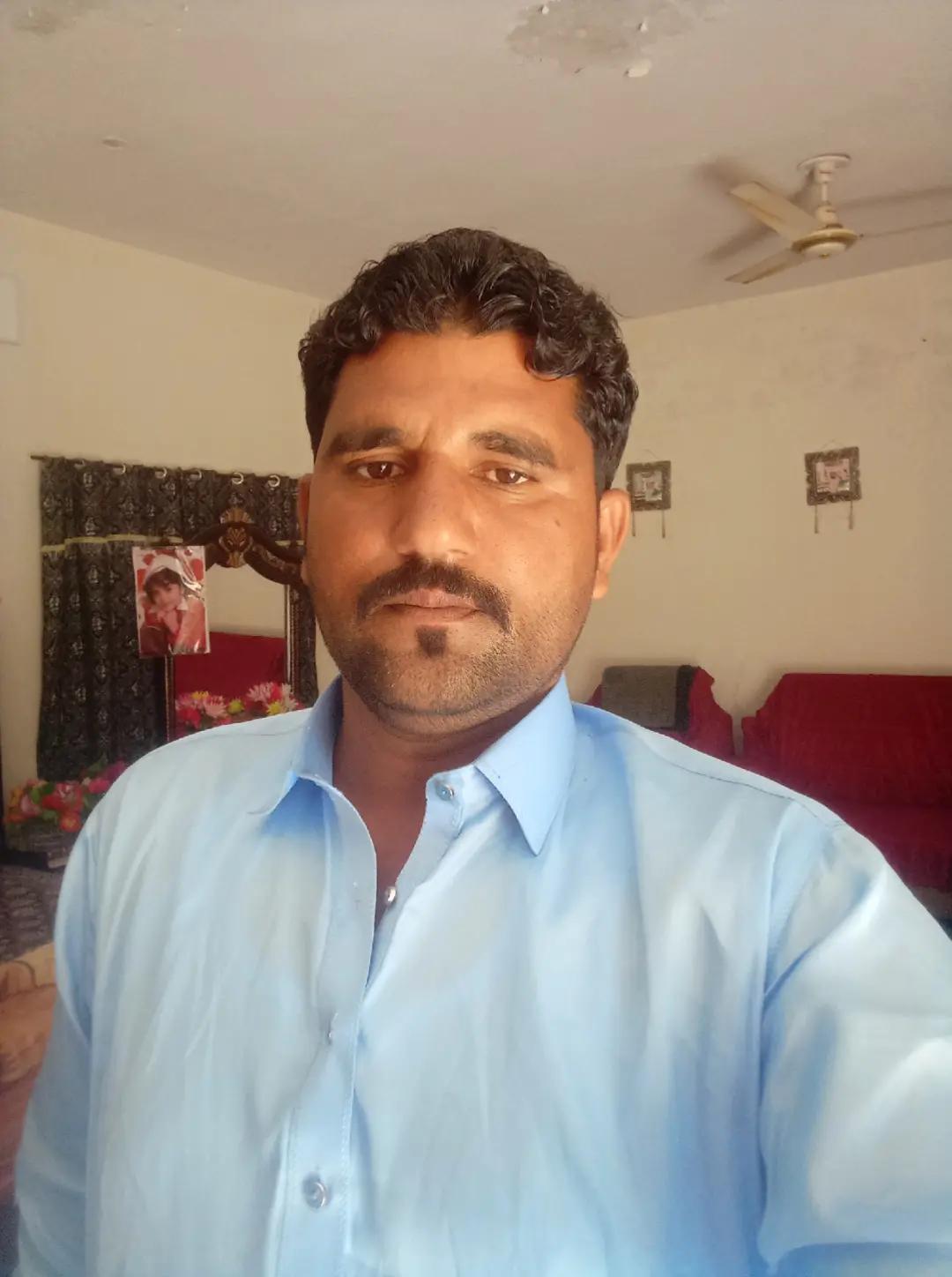 @Malik Shamas