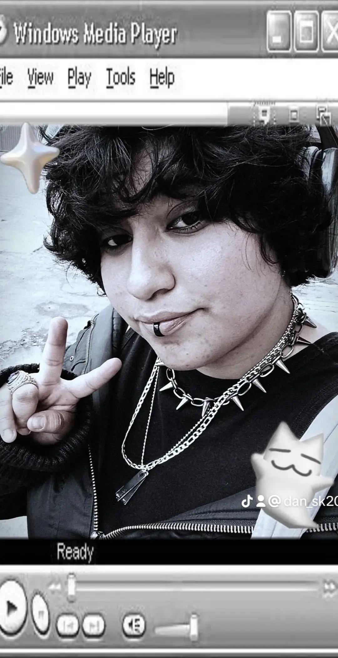@♱💜♬☽︎⋆【D A N】⋆☾♬🖤♱
