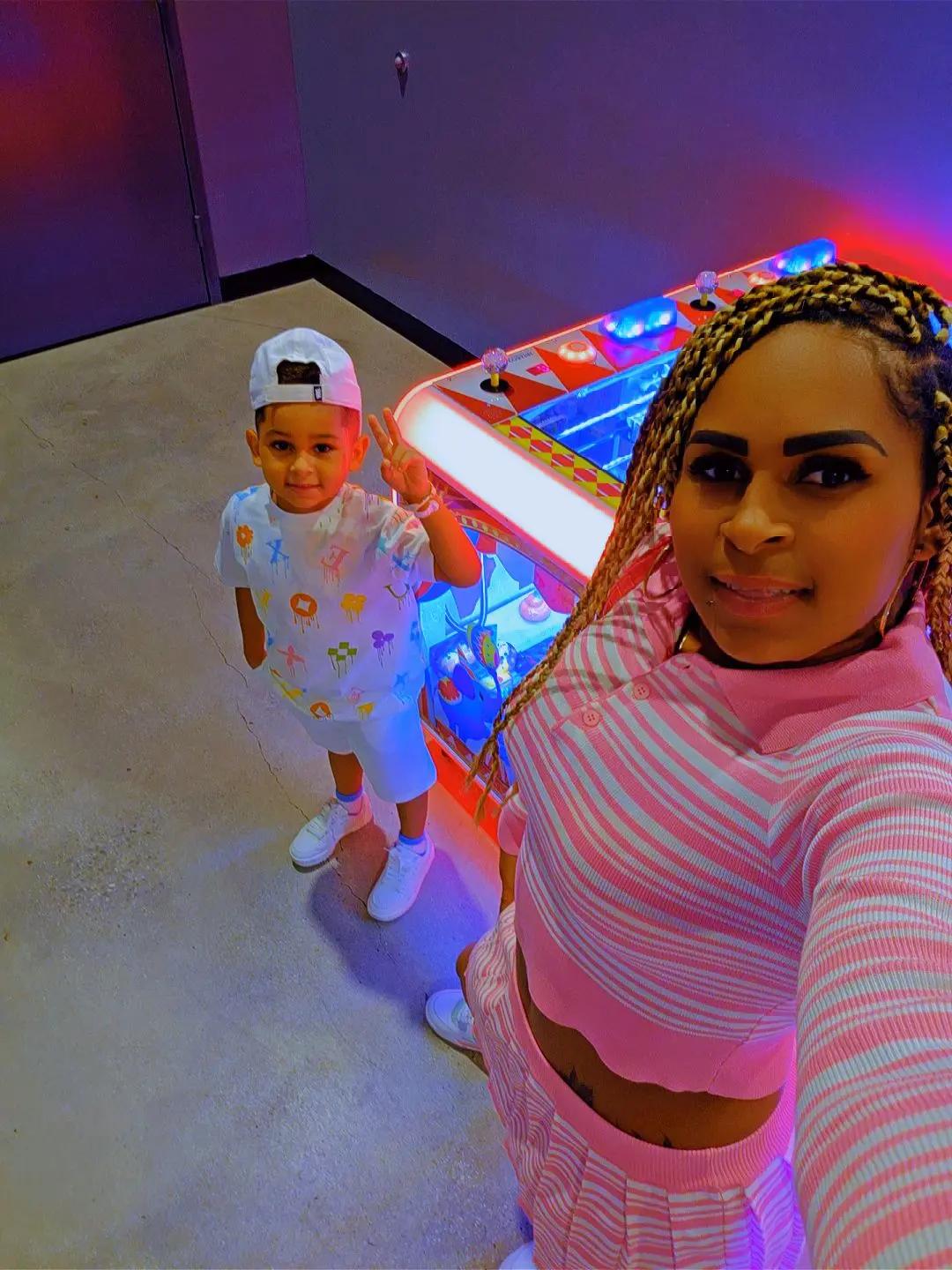 @yessica_lamorenavenezolana