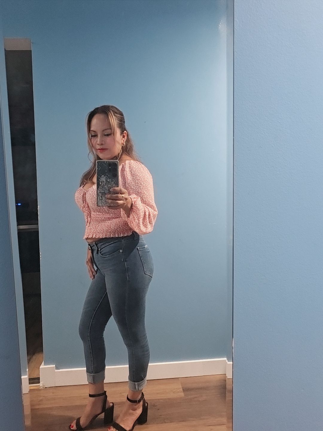 @Isela Jimenez