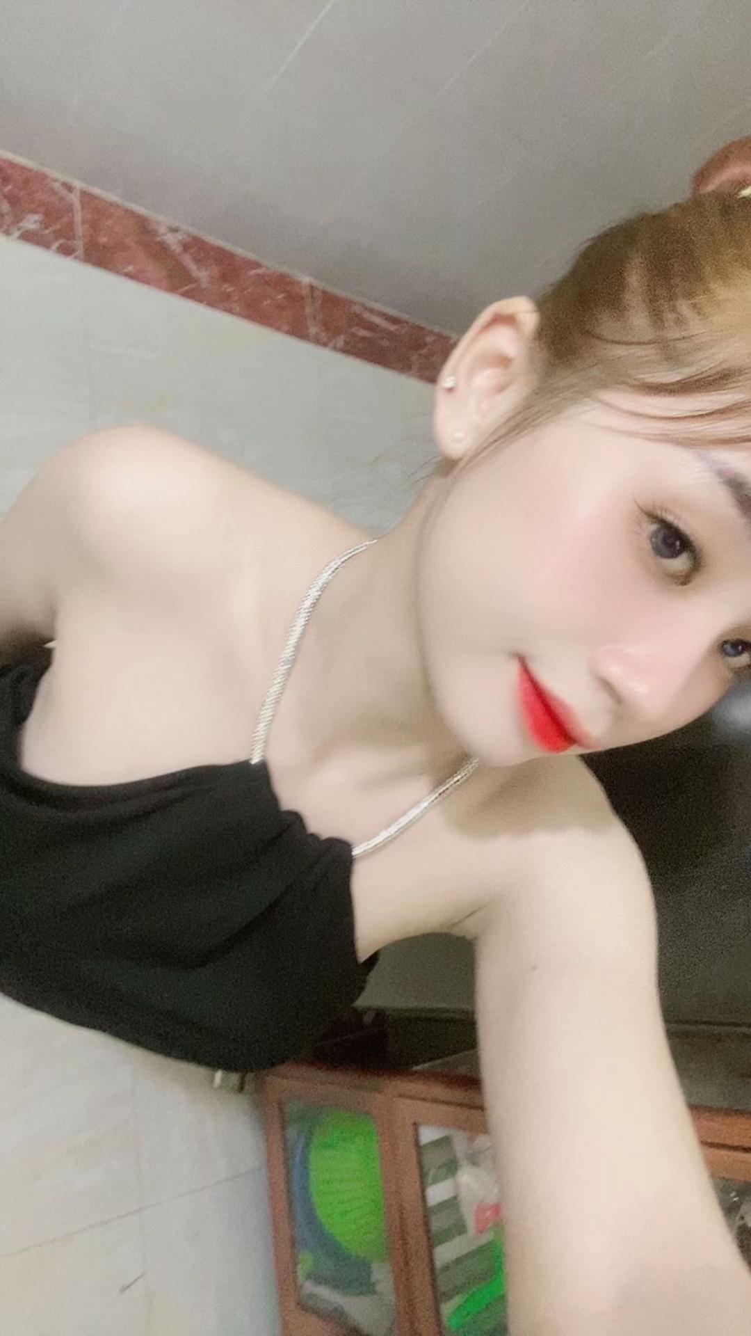 @T