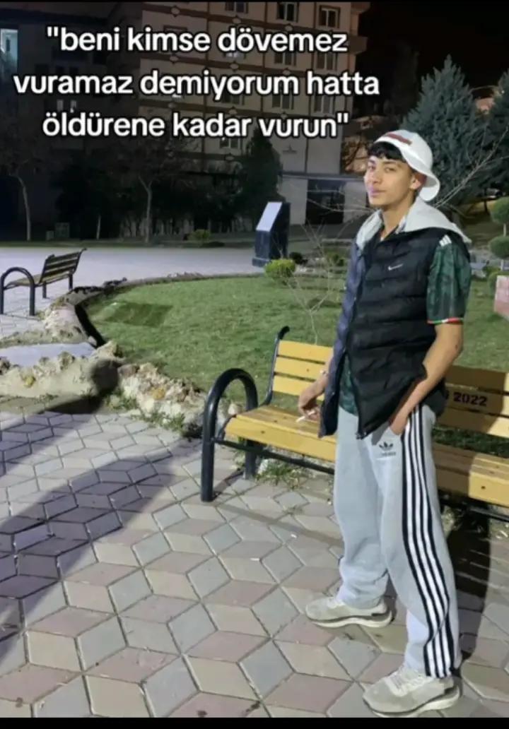 @Esmertborggg_