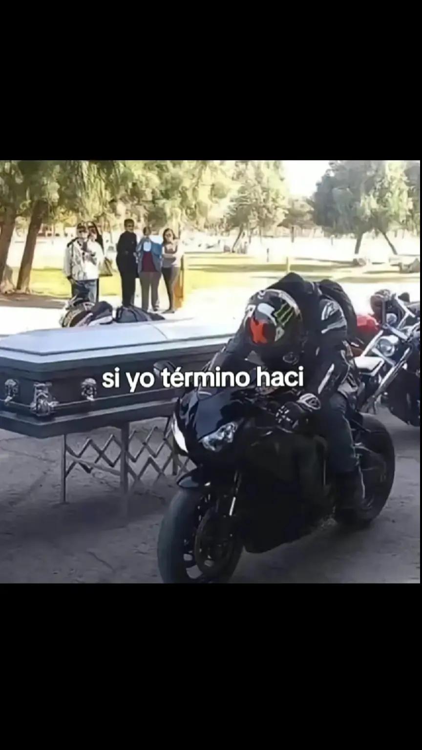 @Clinton 🏍️💯
