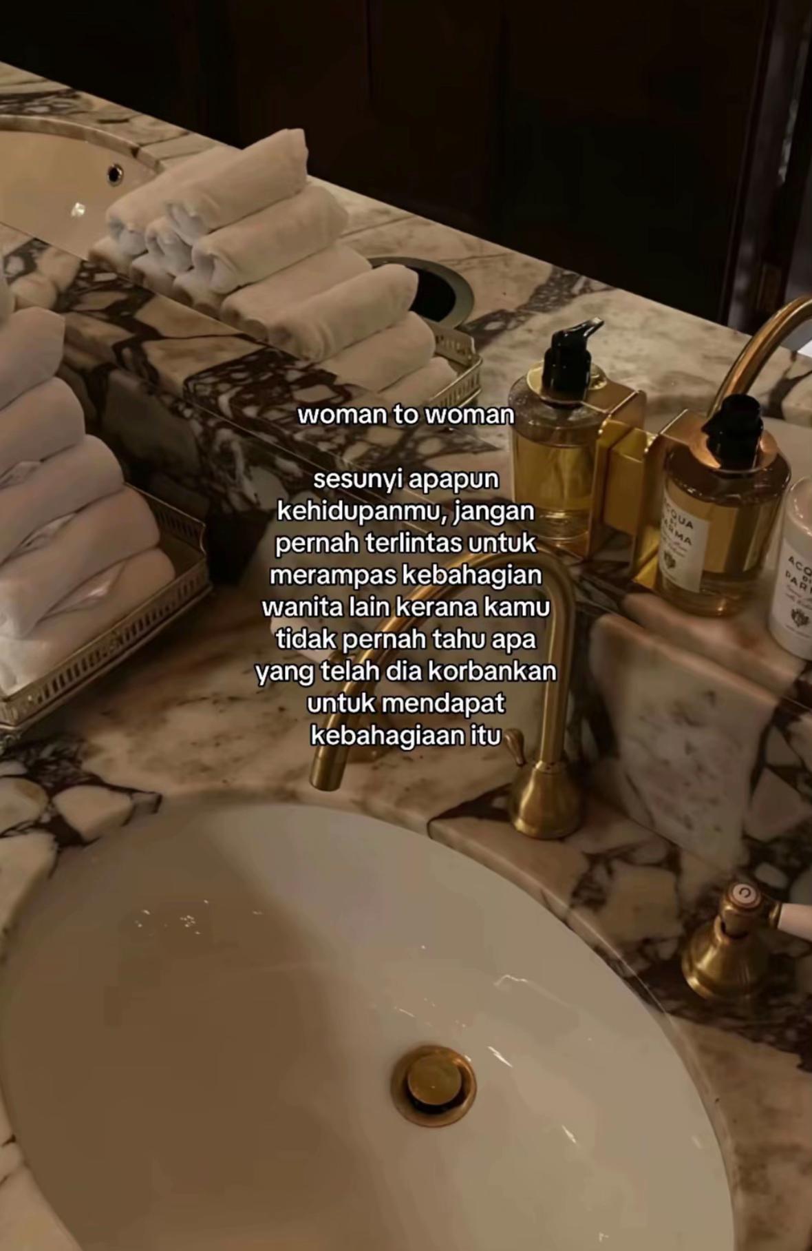@๐ญ๐๐