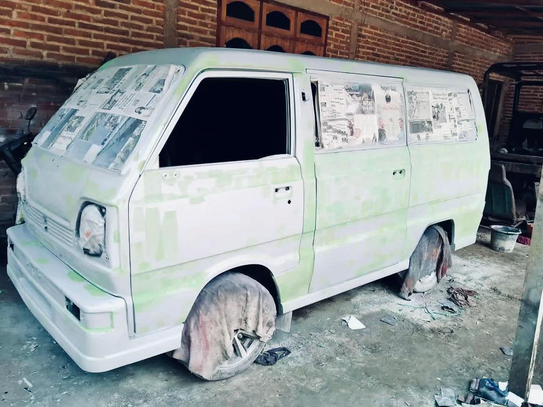 @rzky
