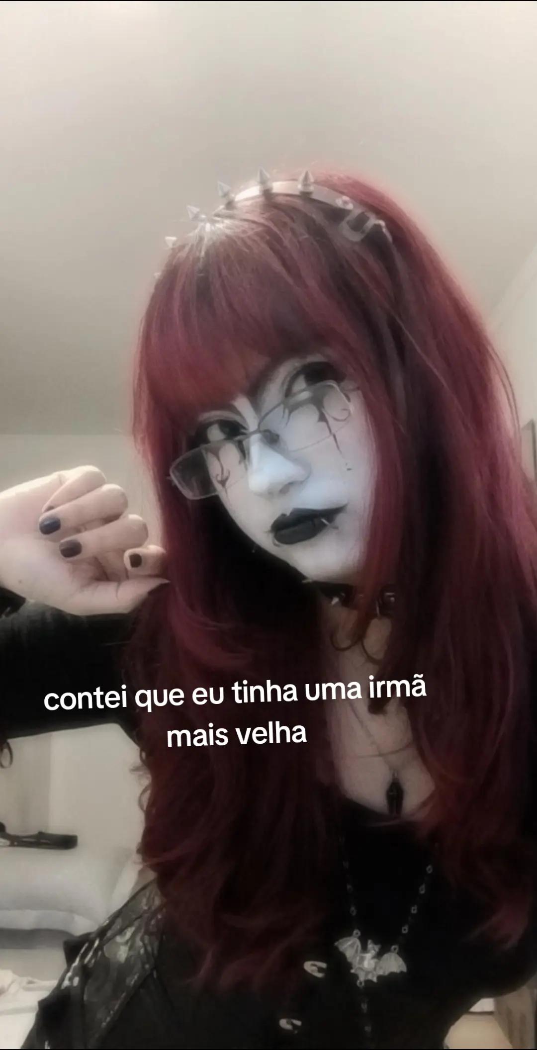 @bebel ☭ | coven da claudia