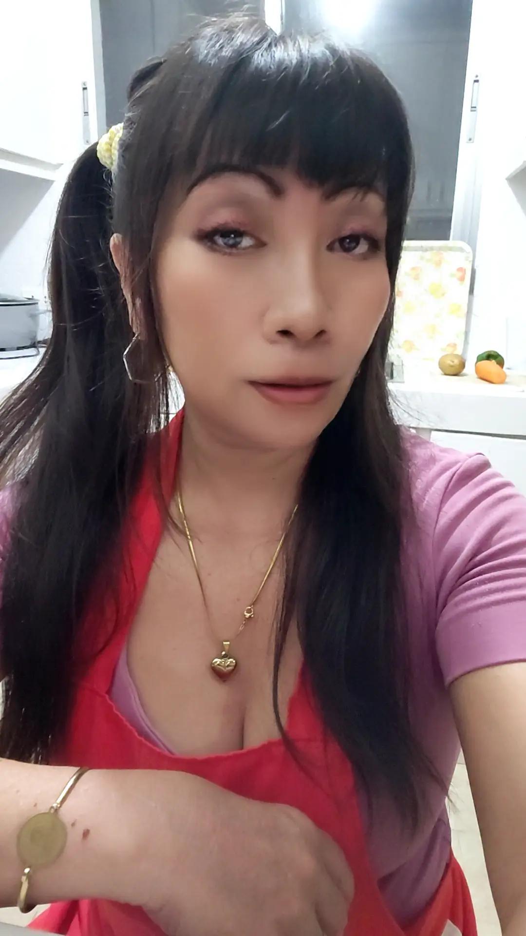 @yummychef maria padilla.