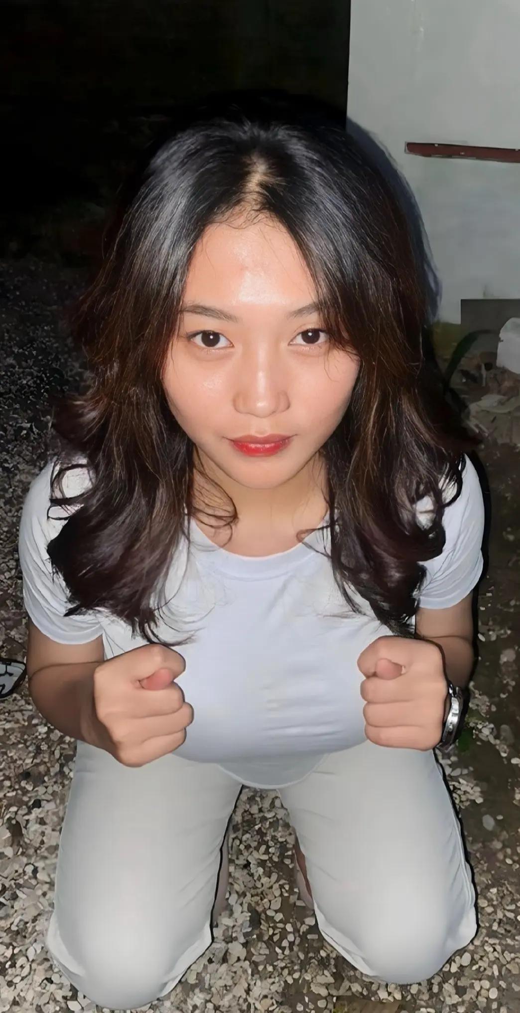 @𝗛𝗦𝟭𝟭