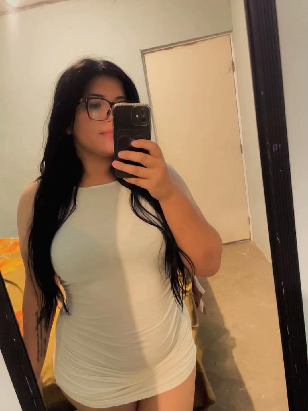 @Alondra Delgado
