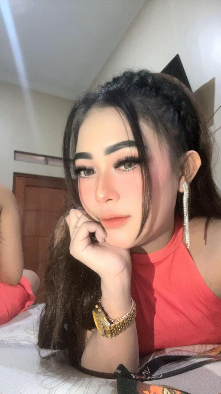 @ineskomalla